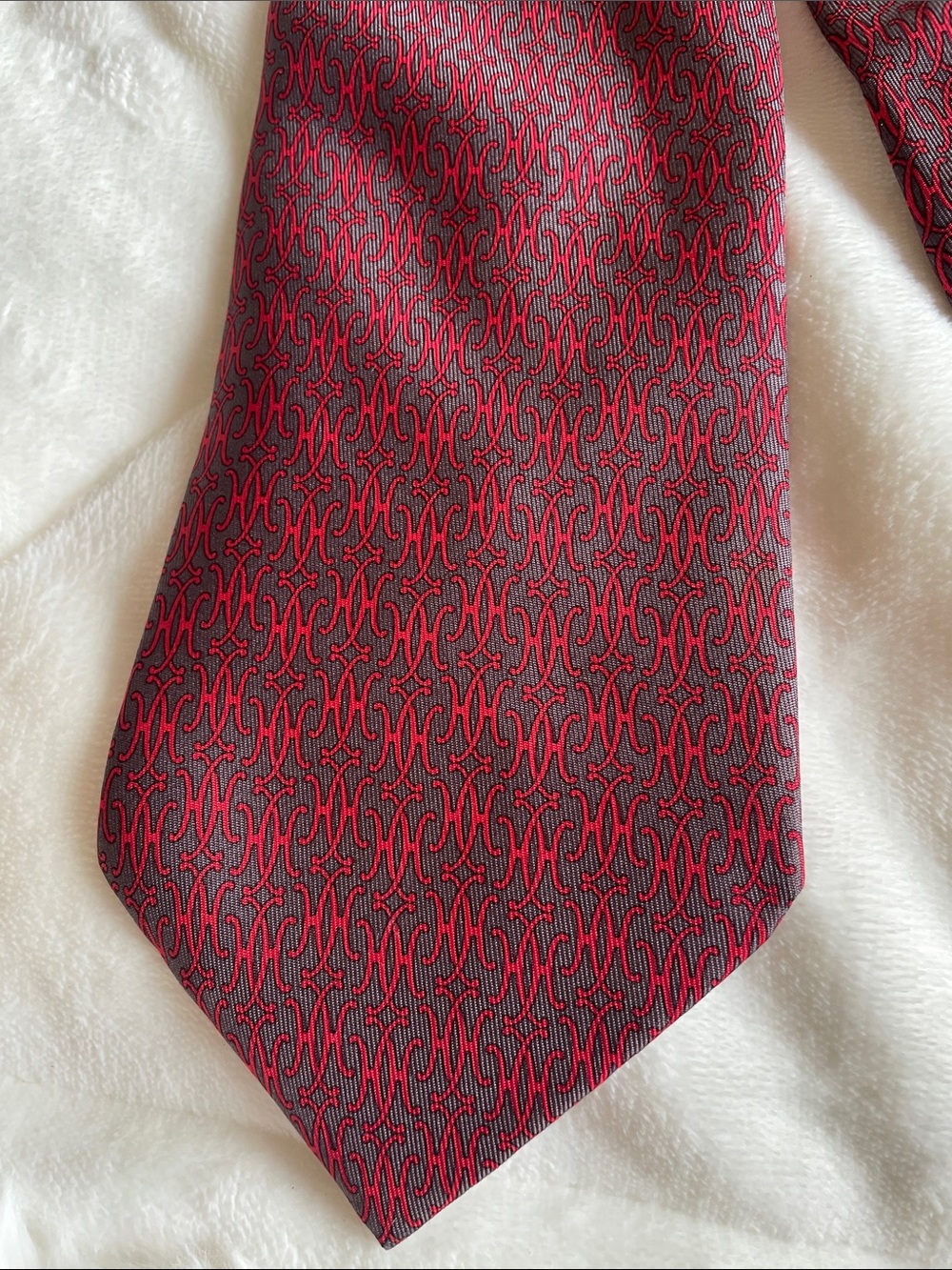 Auth.Hermes Paris France 100% Silk Red Grey H Patterned Silk Tie Rare - Picture 7 of 9